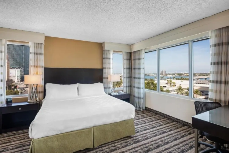 Double Suite