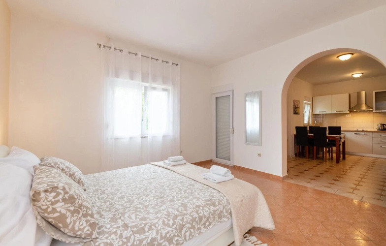 Nice Apartment in Zadar With Wifi