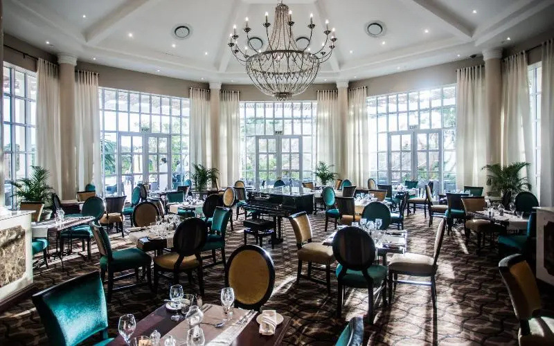 Hemingways Hotel