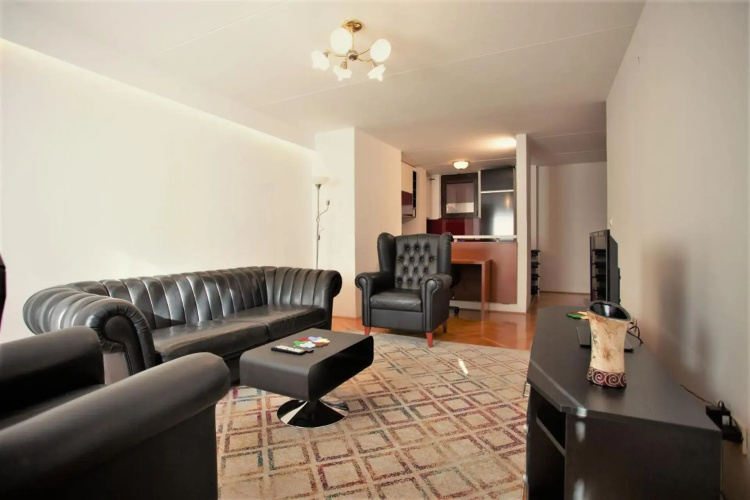 Centrally located 2 bedroom apartment