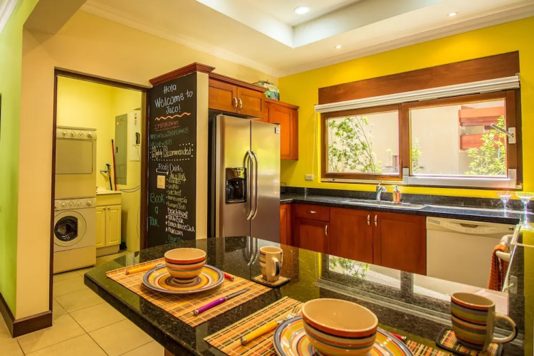Macaws Ocean Club #8 - 2 Br Condo