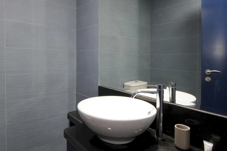 Upgraded One Bedroom IN Park Tower - DIFC
