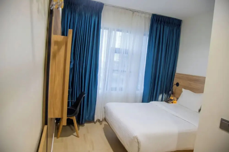 Hotelinn Oniru