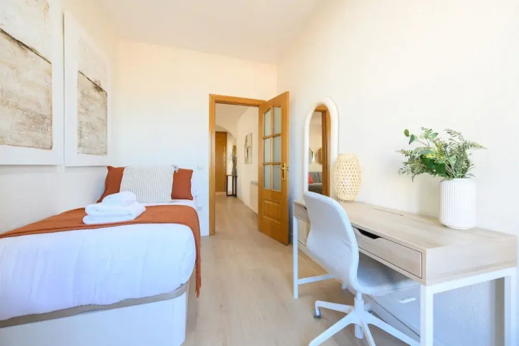 M Arr126 Piso de dos Dormitorios-terraza y Balc