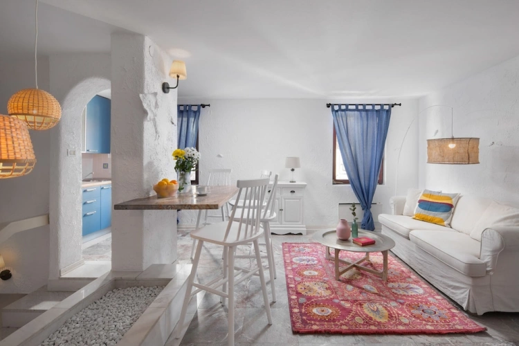 2 Bedrooms Apartment with view