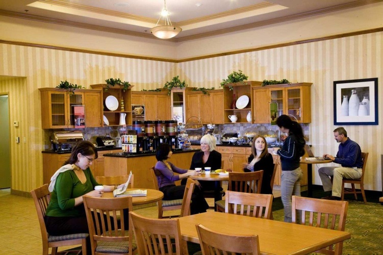 Hampton Inn by Hilton Kamloops photo 37