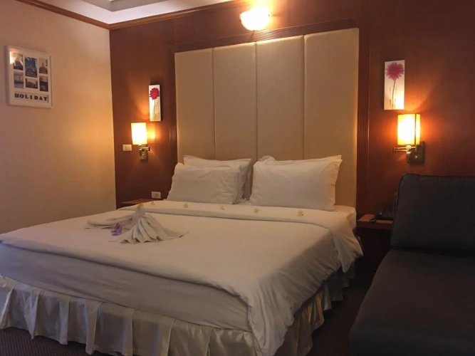 Deluxe Single room