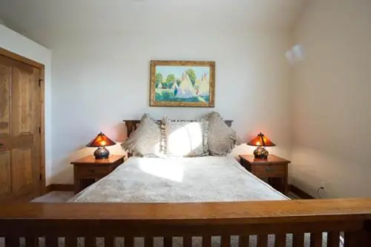 Drake Park Villa-On River-3BR/2.5B