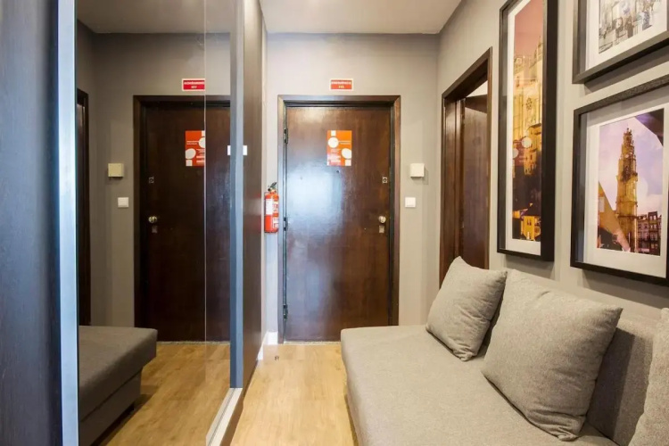 NEW! Galé Modern Apartment(elevator,parking) 446