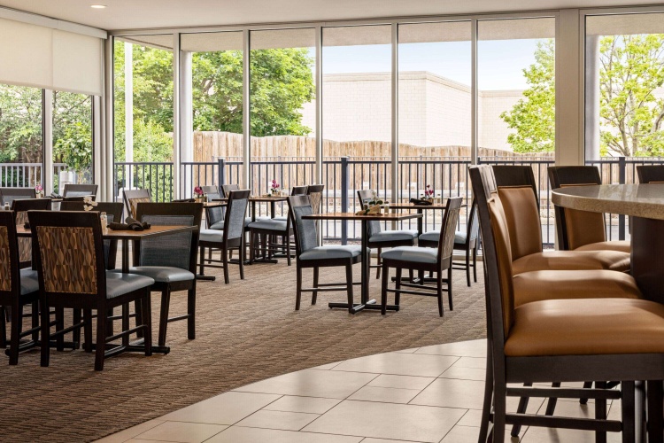 Wyndham Avon photo 23