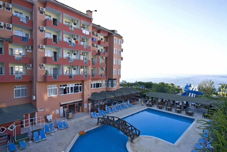 Rheme Beach Hotel
