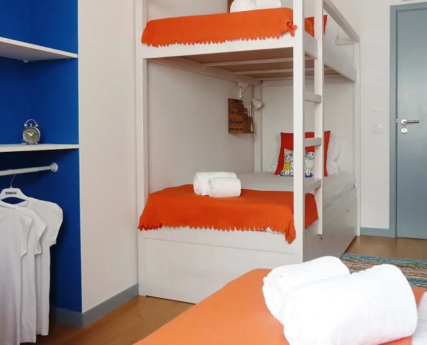 Peneco Albufeira GuestHouse - Hostel