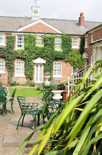 Etrop Grange Hotel