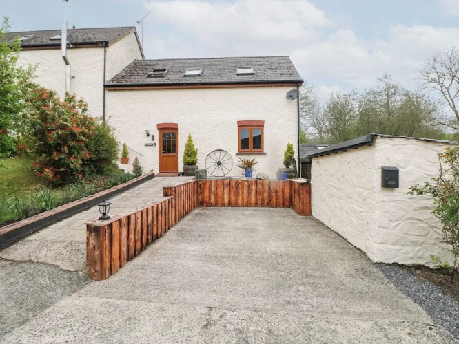 Mill Barn Denant