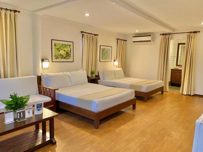 Premier room