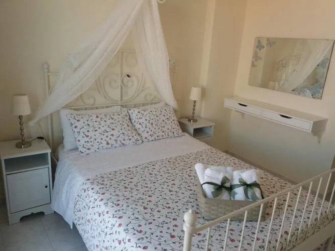 Akrogiali Hotel