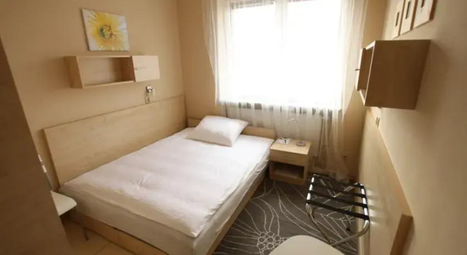 Standard Delegacyjny Bed & Breakfast
