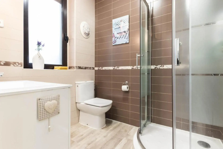 Apartment between Old Town & Guggenheim!! With Parking!!