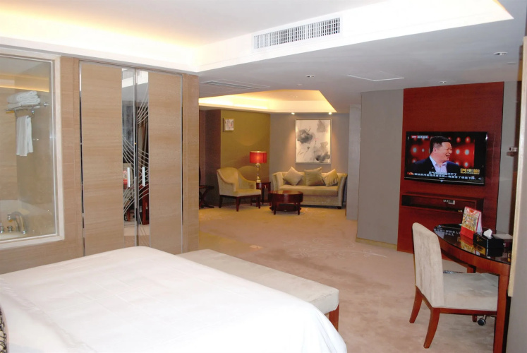 Guangzhou New Century Hotel