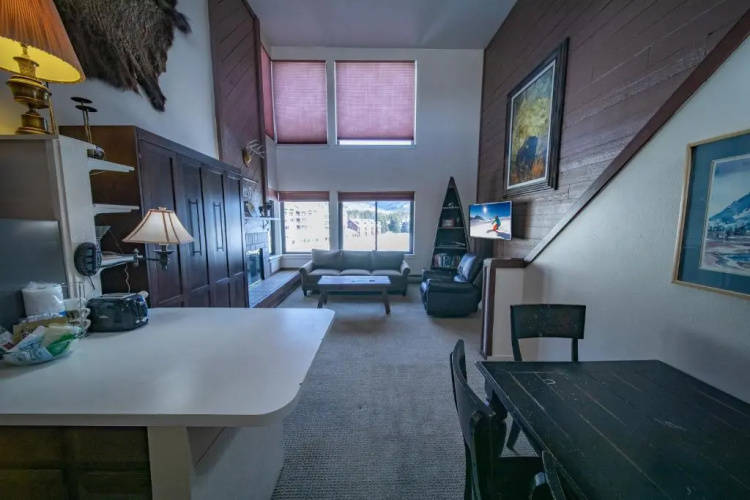 Edgewater 1448