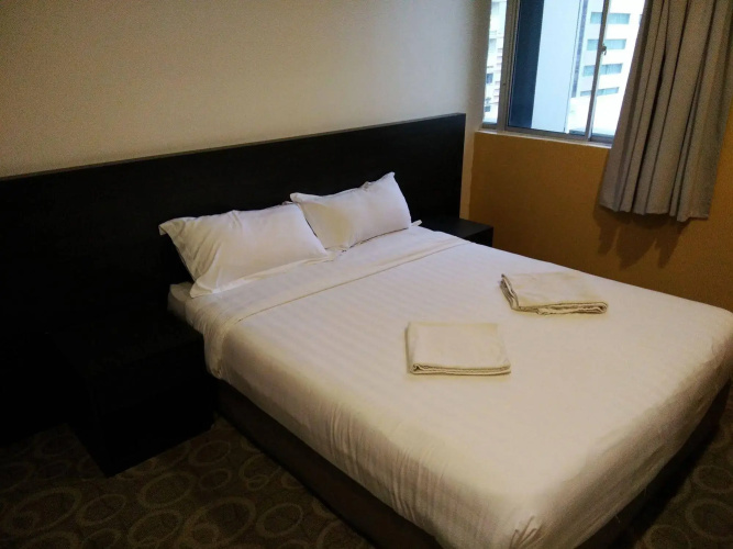 Lucky 11 Hotel