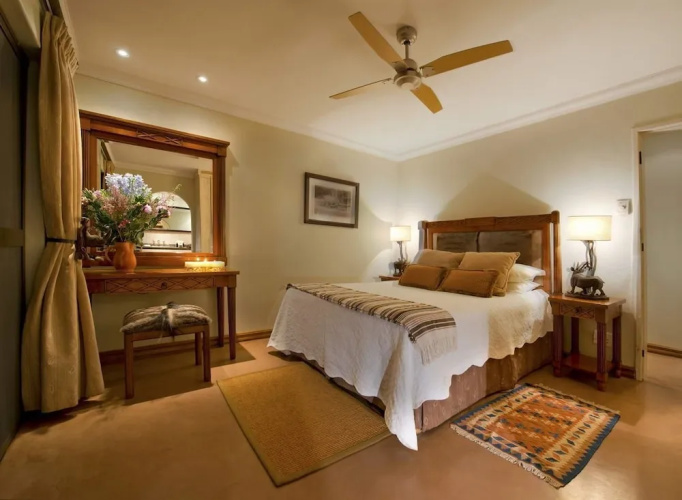 Thaba Khaya Lodge