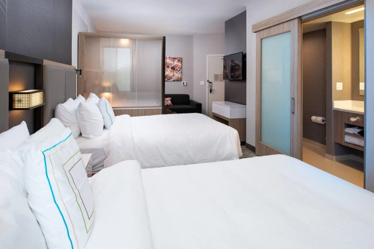 Quadruple Suite