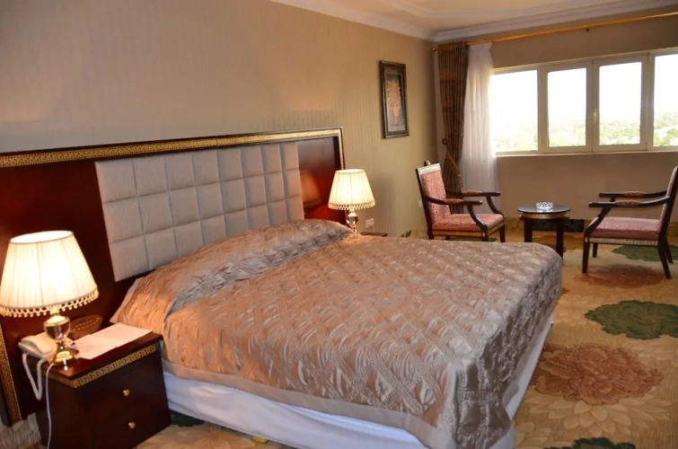 Royal room