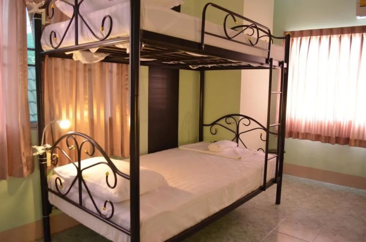 Nimman Expat Home