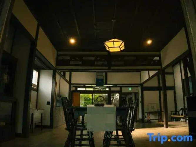Standard Sextuple room