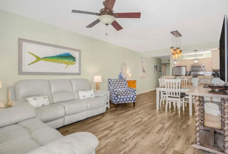 Romar Place 302