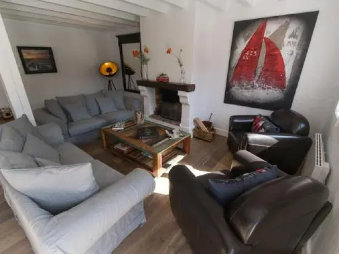 Apartment Rs07