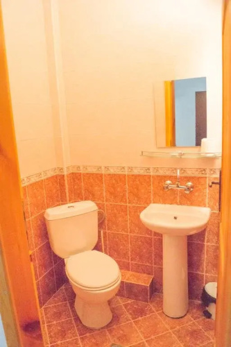 Toni's Guest House