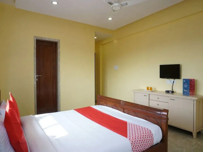 OYO 24793 Eagle Villa
