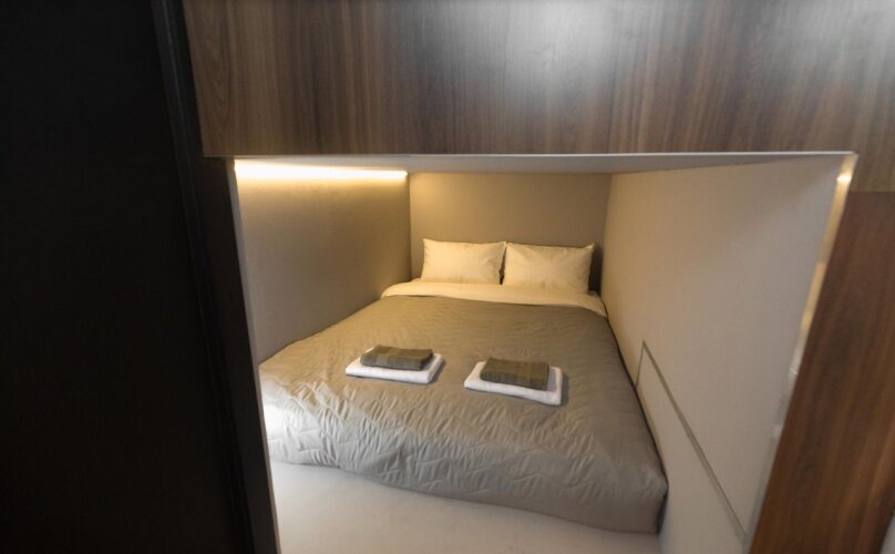 Shelter-hotelsOver view