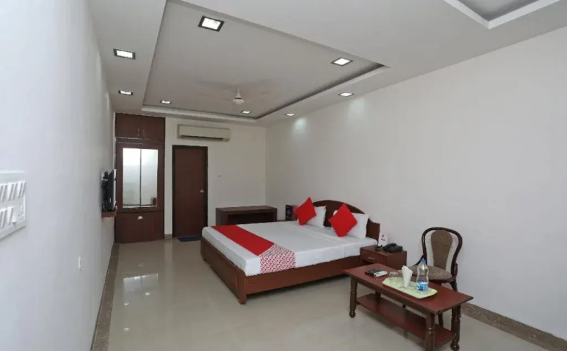 OYO 17219 Raghubar Kripa