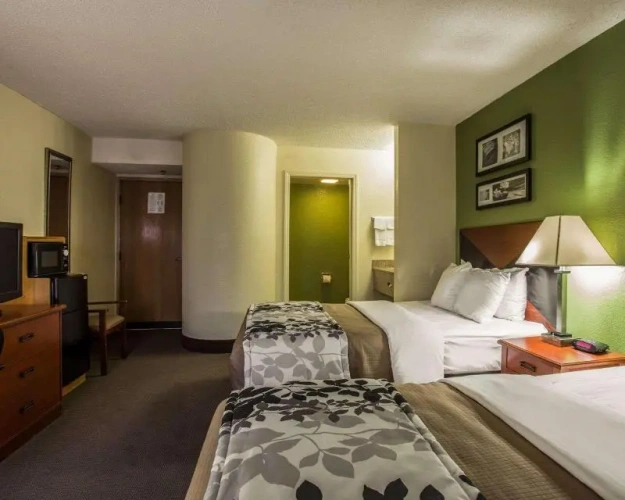 Standard Sextuple room