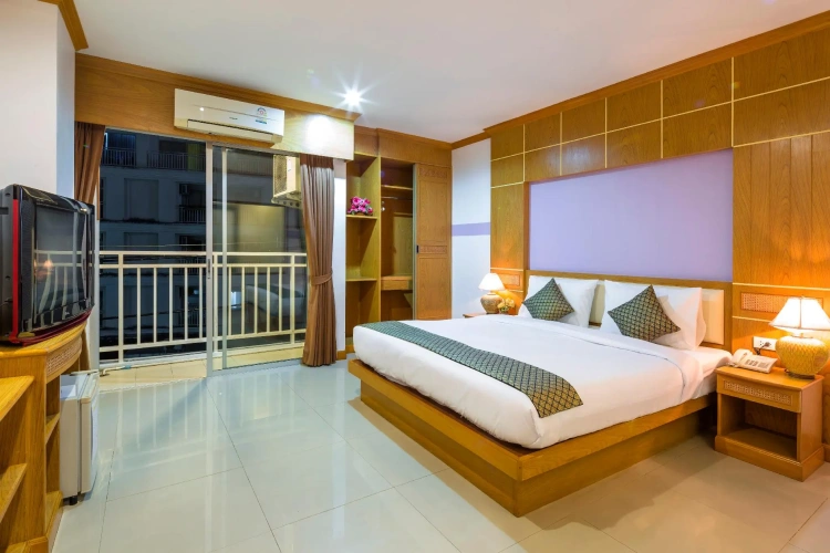 Deluxe Double room