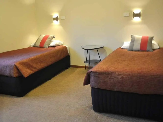 1 Bedroom Bungalow