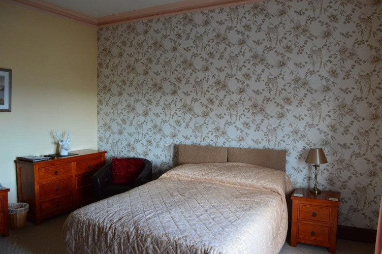 Rosemount Hotel