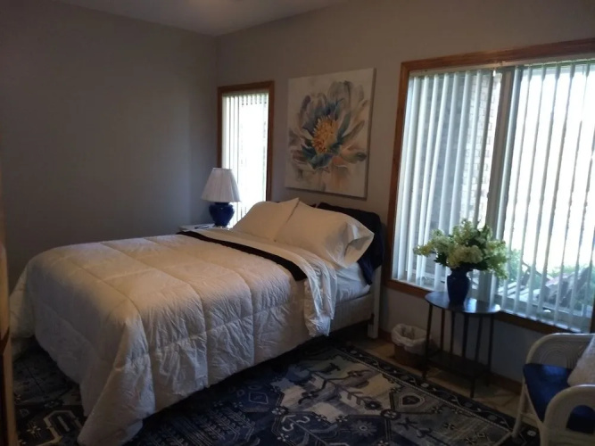 Jordan Lake B & B