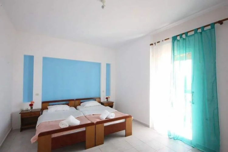 Frida Apartments