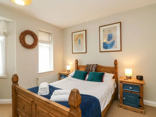 Globe Cottage