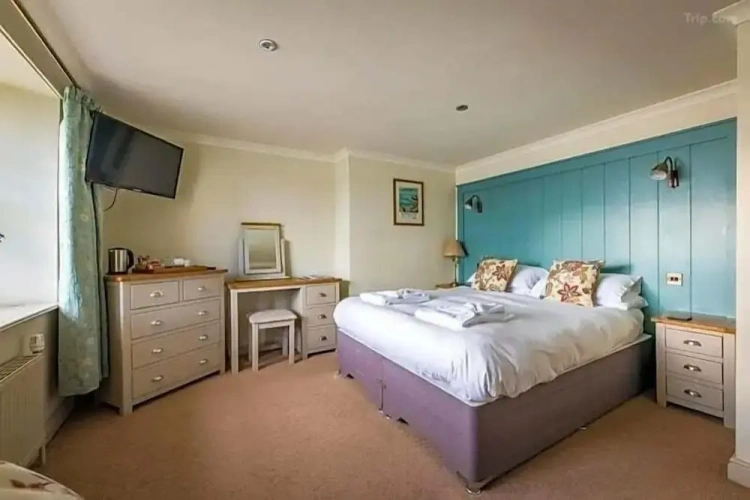 Deluxe Quadruple room