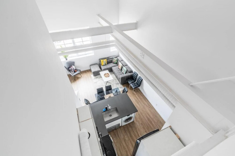 2storey 2bd Designed Loft Free Parking
