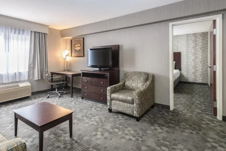 Quadruple Suite