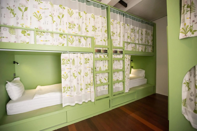 Memmoth Cafe & Hostel in Lampang