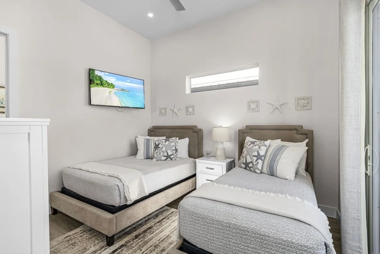 6 Bedrooms Cottage