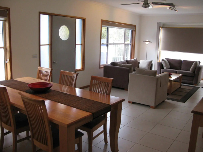 Bluedock Apartments