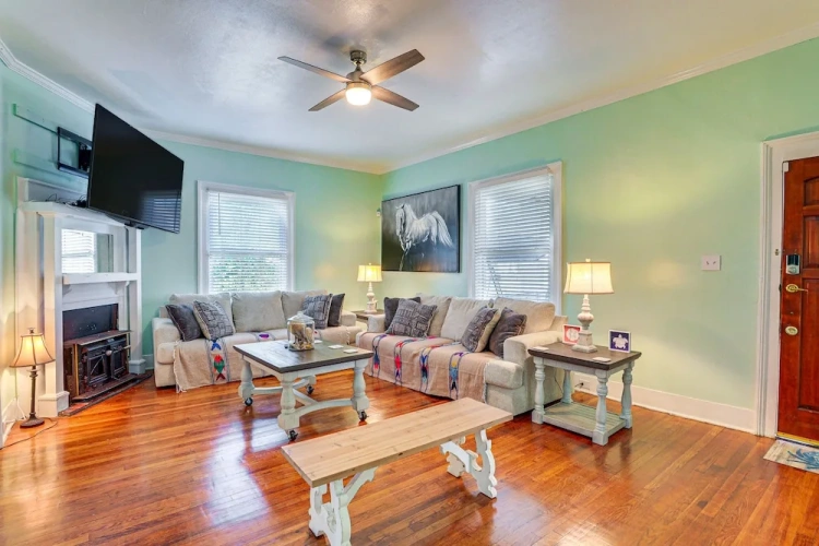 3 Bedrooms Cottage